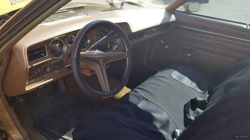1973 Pontiac Lemans in Laval 4