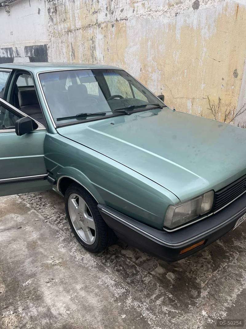 1990 Volkswagen Santana Gls in São Paulo 2