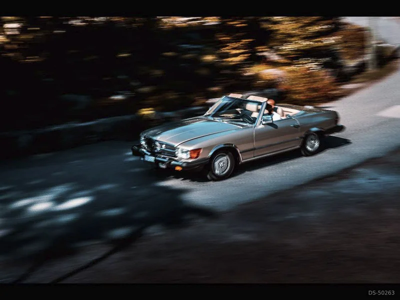 1985 Mercedes-Benz 380sl in Burnaby 3