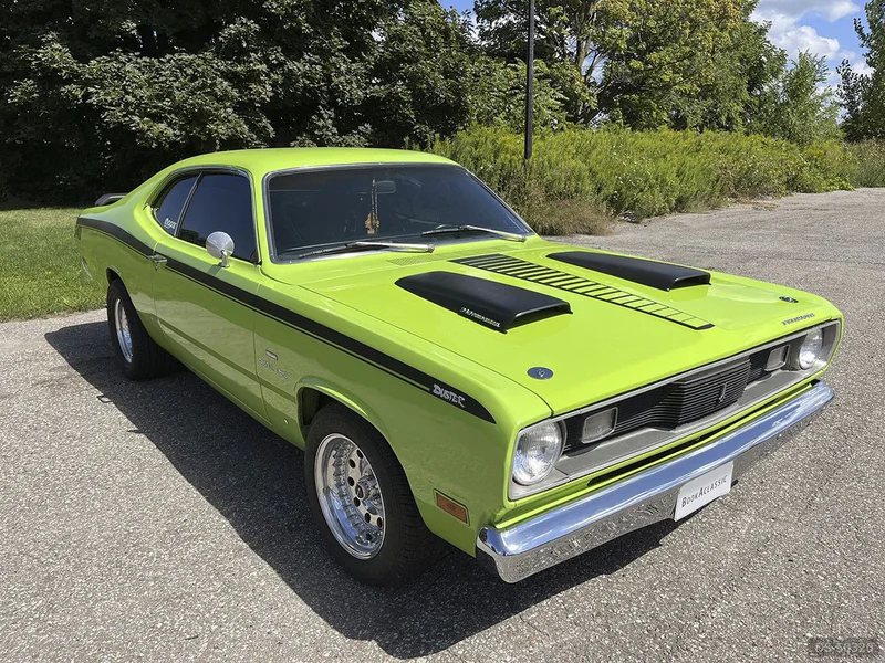 1970 Plymouth Duster in East Gwillimbury
