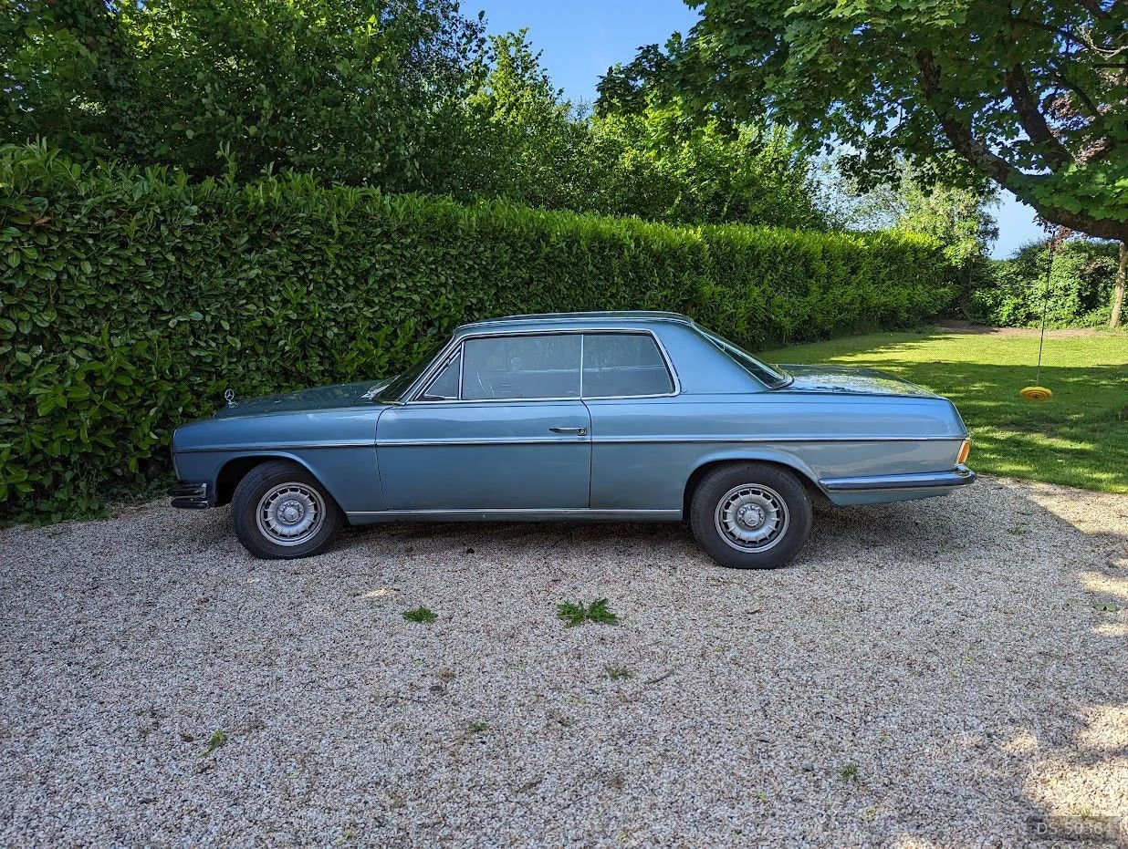 1973 Mercedes-Benz W114