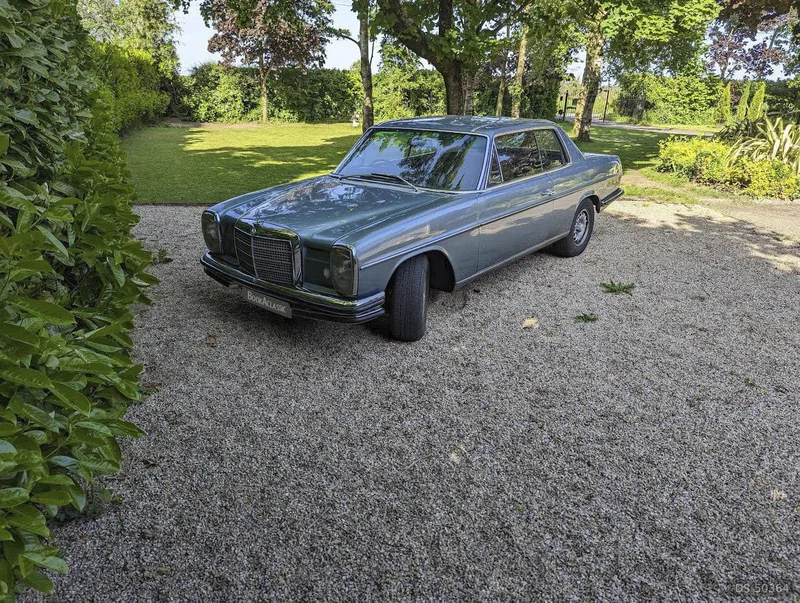 1973 Mercedes-Benz W114 in Kildare 2