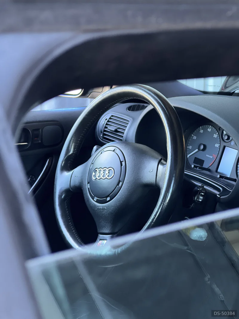2000 Audi S3 in Santa Iria De Azoia 8