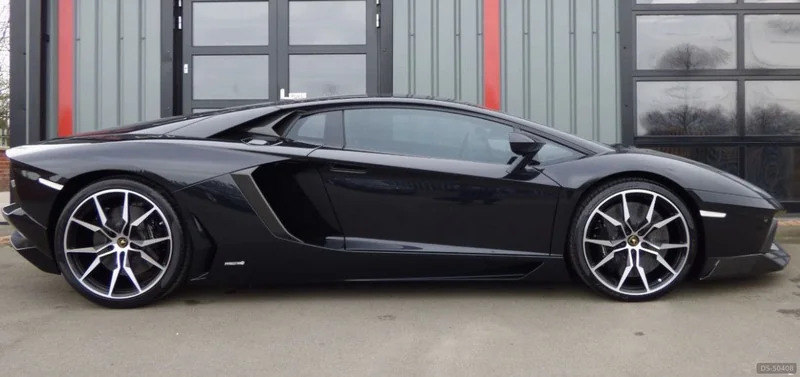 2015 Lamborghini Aventador in Farnham 2