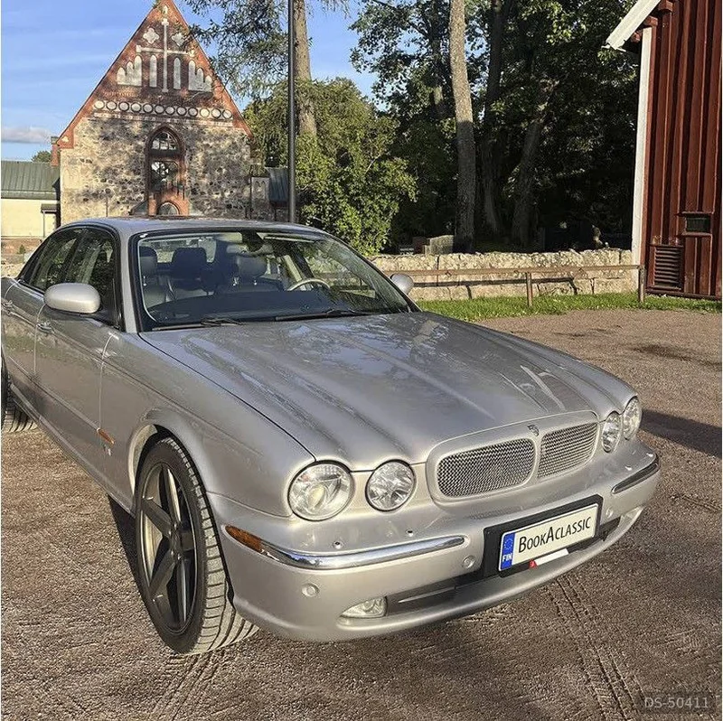 2004 Jaguar Xjr