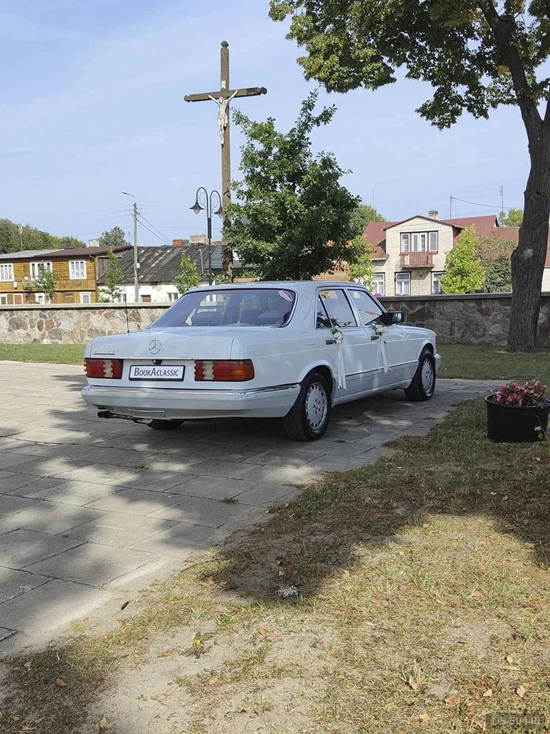 1989 Mercedes-Benz W 126 in Warszawa 4