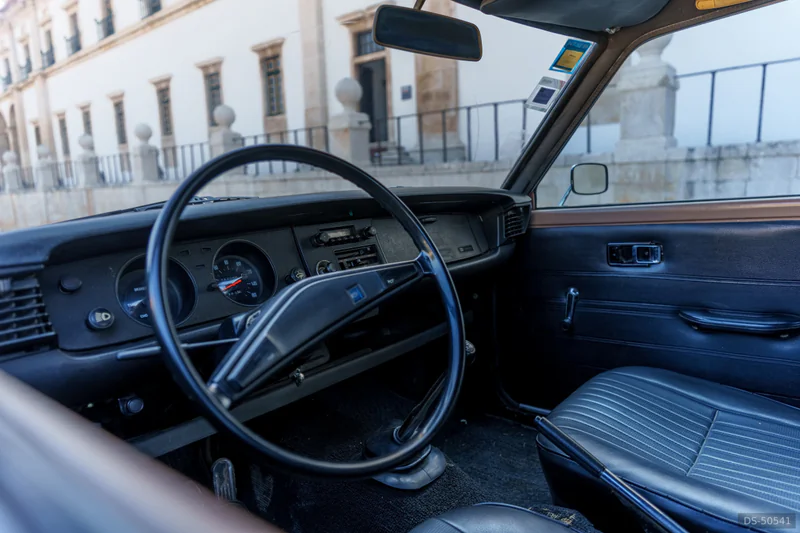 1974 Toyota Corolla Ke20 in Bárrio 7