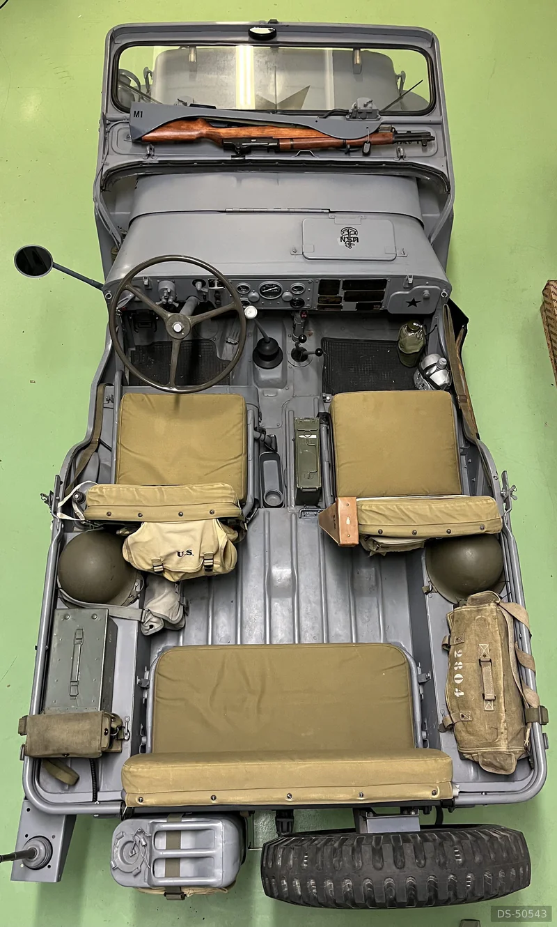 1952 Jeep Willys M38 in Getxo 3