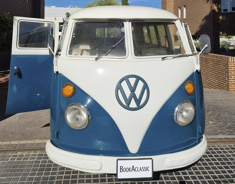 1957 Volkswagen T1 in Madrid 2