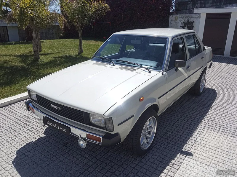 1981 Toyota Corolla in Casais, Lousada 1