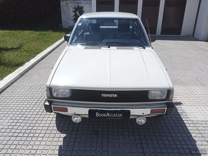 1981 Toyota Corolla in Casais, Lousada 4