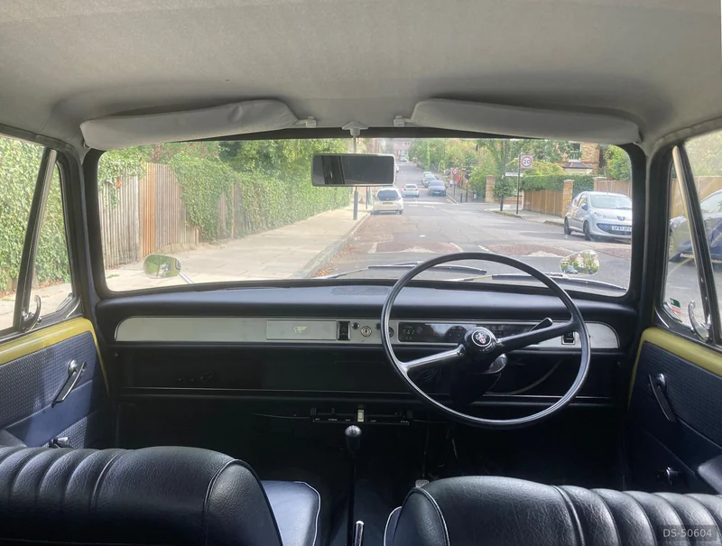 1972 Austin 1300 in London 3