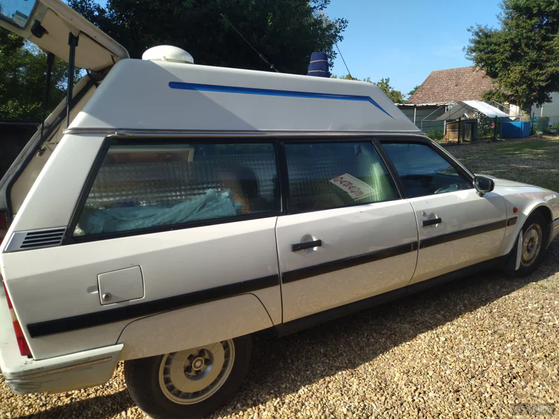 1991 Citroen Cx Ambulance in Châtillon-sur-cher 7