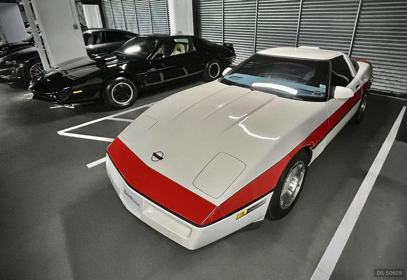 1987 Chevrolet Corvette in London 2