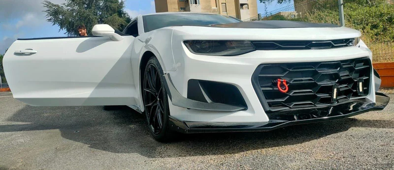 2018 Chevrolet Camaro in Roma 9