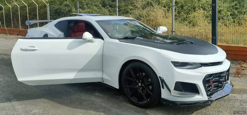 2018 Chevrolet Camaro in Roma 4