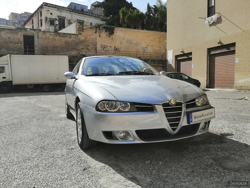 2004 Alfa Romeo 156 in Palermo 2