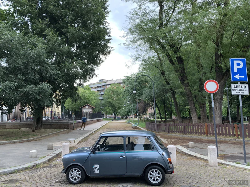 1990 Mini Austin Rover Studio 2 in Milano 3