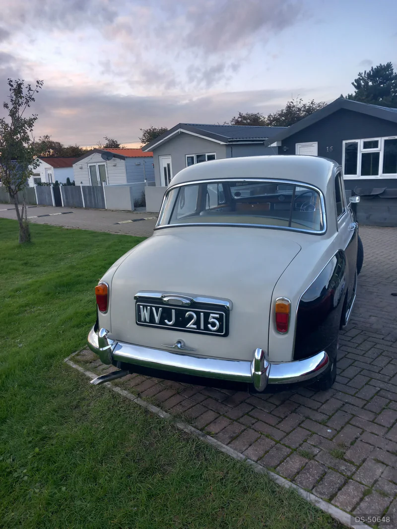 1960 Rover 80 in Leysdown-on-Sea 4