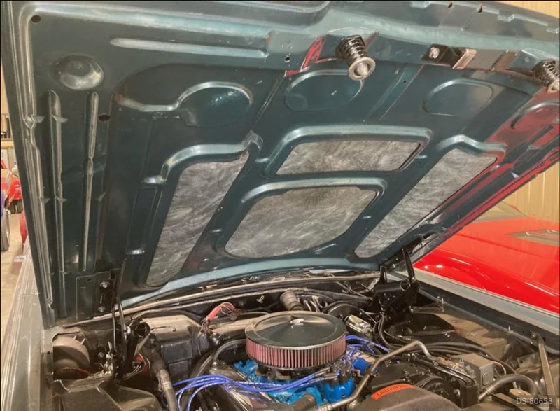 1970 Lincoln Continental Mark 3 in Iroquois 9