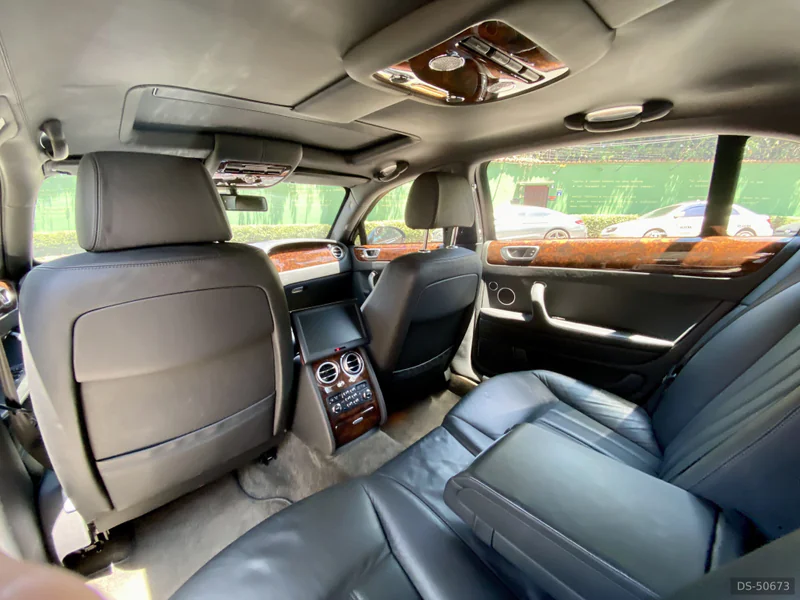 2010 Bentley Flying Spur in Sao Paulo 6