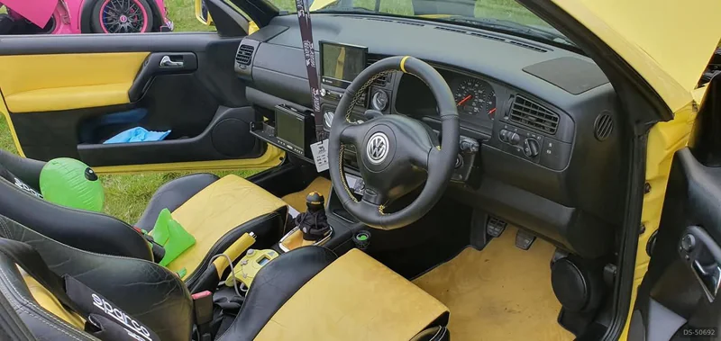 2001 Volkswagen Golf Cabriolet Colour Concept in Endon 5