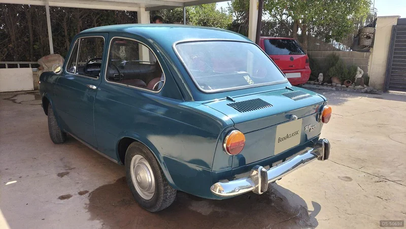 1970 Seat 850 in Valencia 3