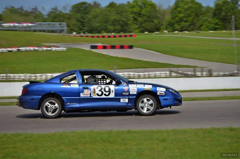 2005 Pontiac Sunfire Racecar in Hampton On 2