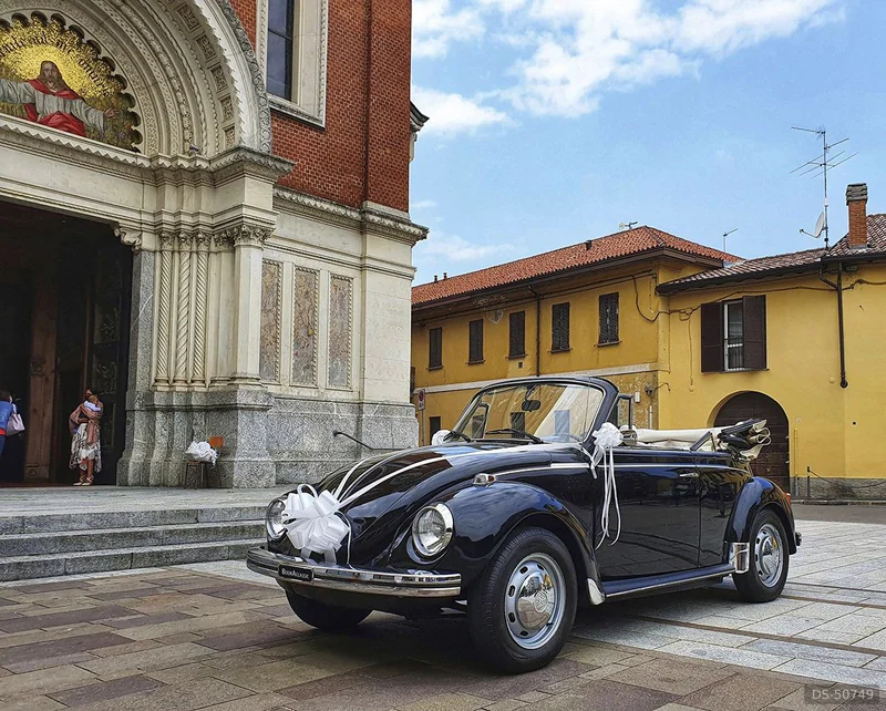1973 Volkswagen Maggiolino Cabrio nero in Monza 2