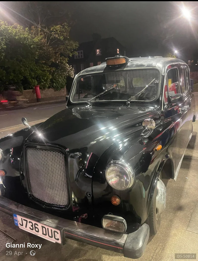 1992 London Taxi Carbodies Fairway Taxi in London 5