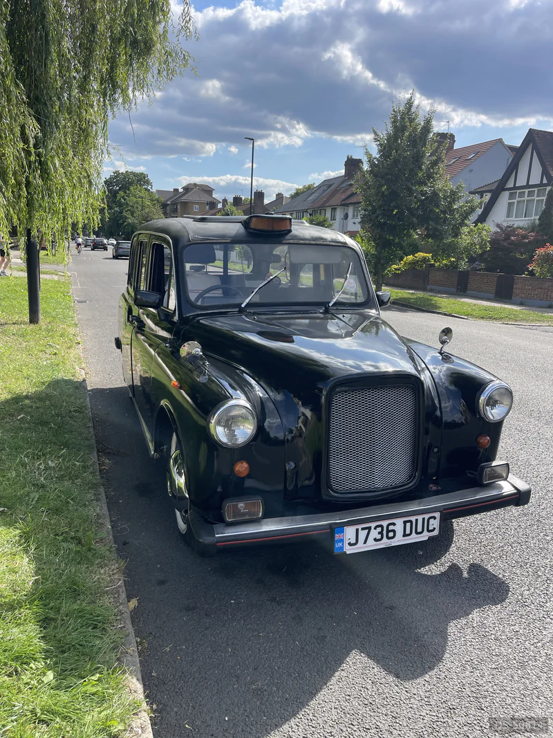 1992 London Taxi Carbodies Fairway Taxi in London 8