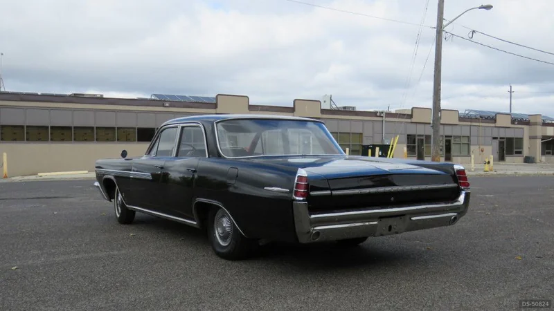 1963 Pontiac Parisienne in Toronto 4