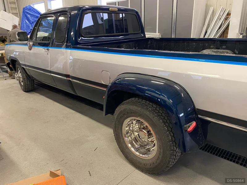 1992 Dodge Ram in Ottawa 2