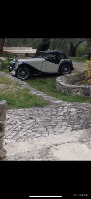 1948 MG Tc in Tivoli 3