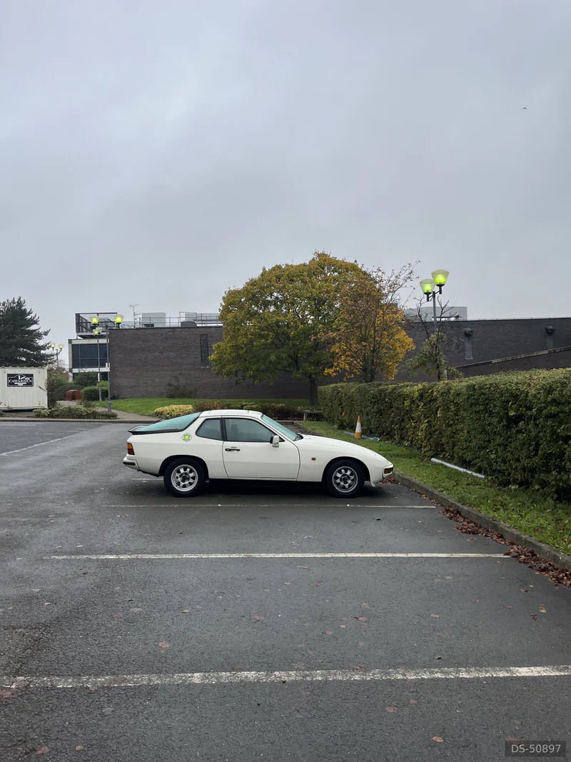 1984 Porsche 924 in Loughborough 6