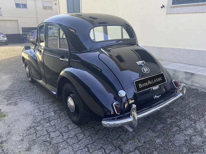 1953 Morris Minor in Santa Maria De Lamas 5