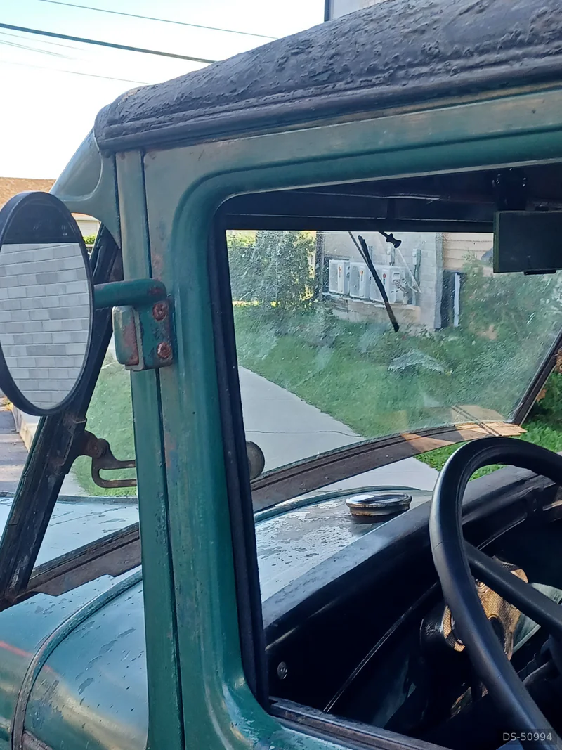 1931 Ford Model A Truck in Gatineau 7