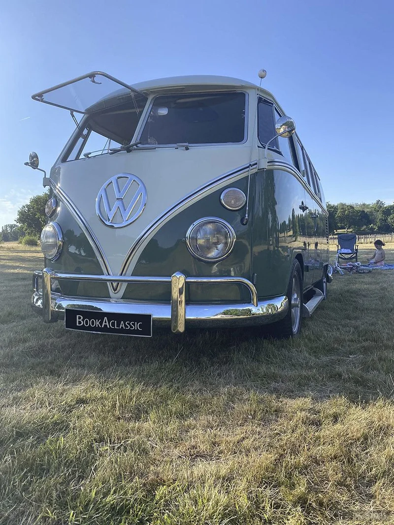 1965 Volkswagen Splitscreen Camper in Sevenoaks 2