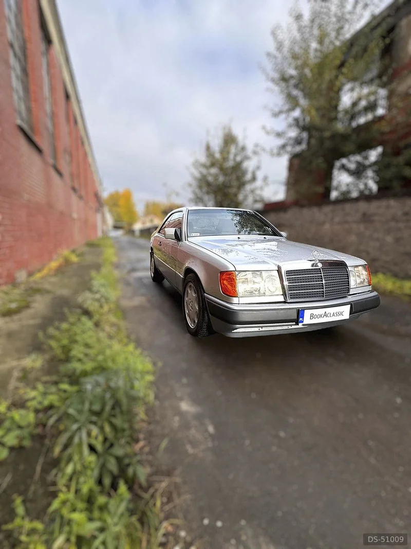 1991 Mercedes-Benz 230e W124 in Warszawa 9