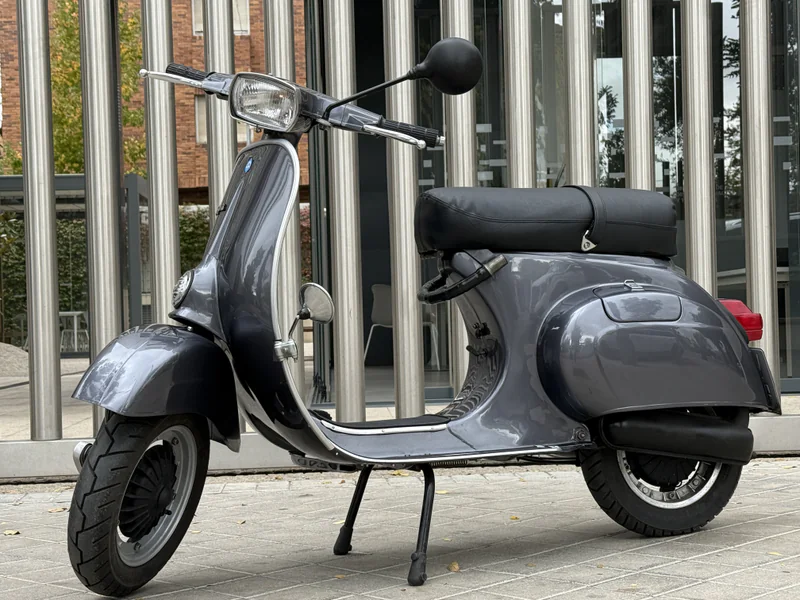 1983 Piaggio Vespa Primavera in Madrid 8
