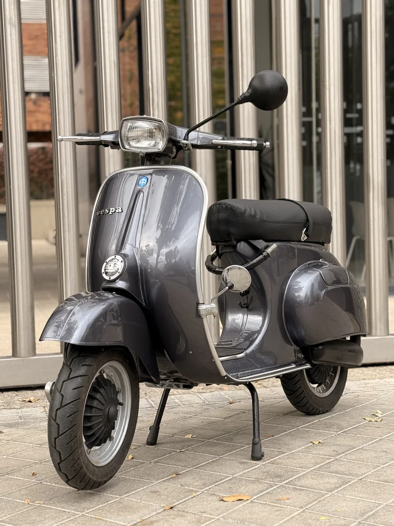 1983 Piaggio Vespa Primavera in Madrid 9