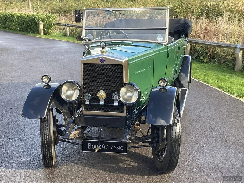 1927 Morris Oxford in Bramley 3