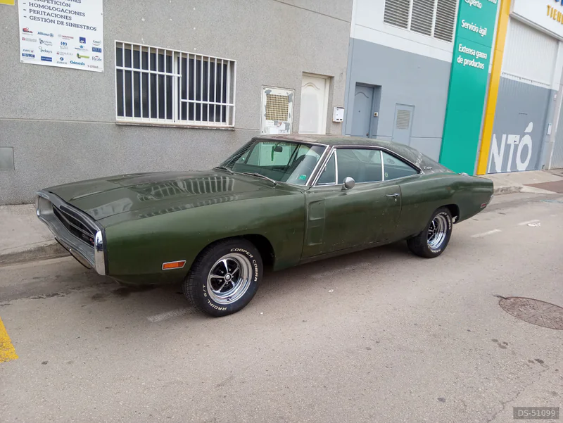 1970 Dodge Charger in Valencia 4
