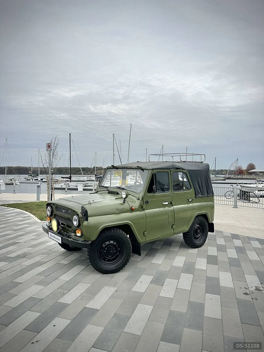 1992 UAZ 469