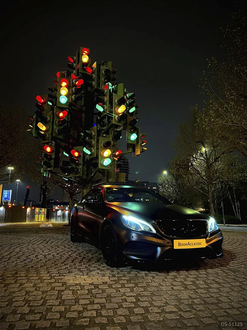 2015 Mercedes-Benz E220d in London 9