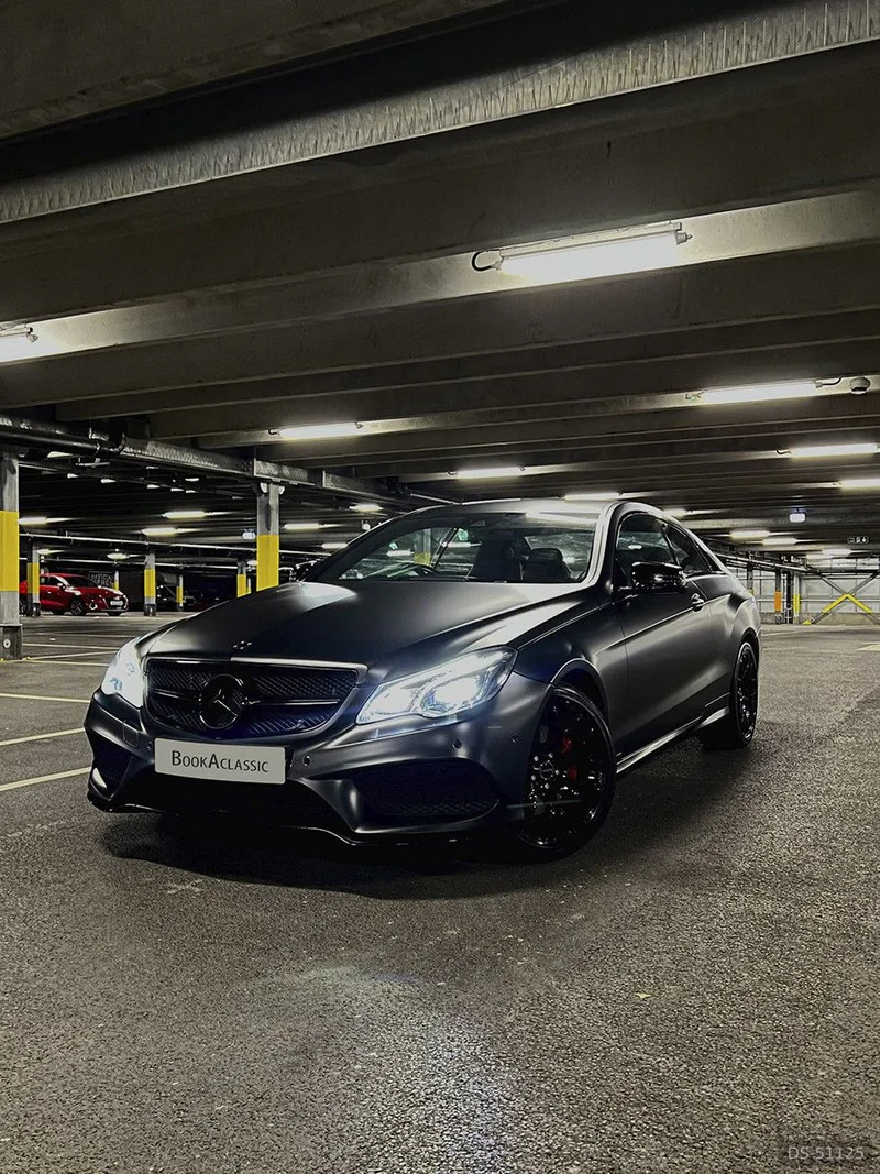 2015 Mercedes-Benz E220d in London 5