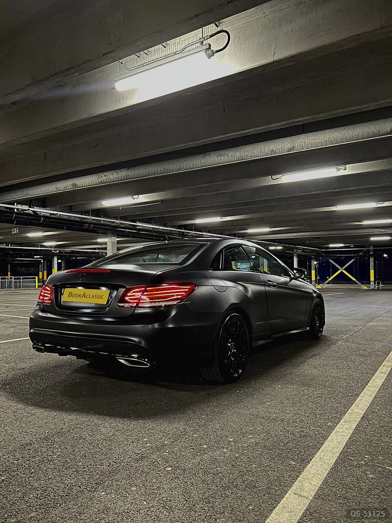 2015 Mercedes-Benz E220d in London 4