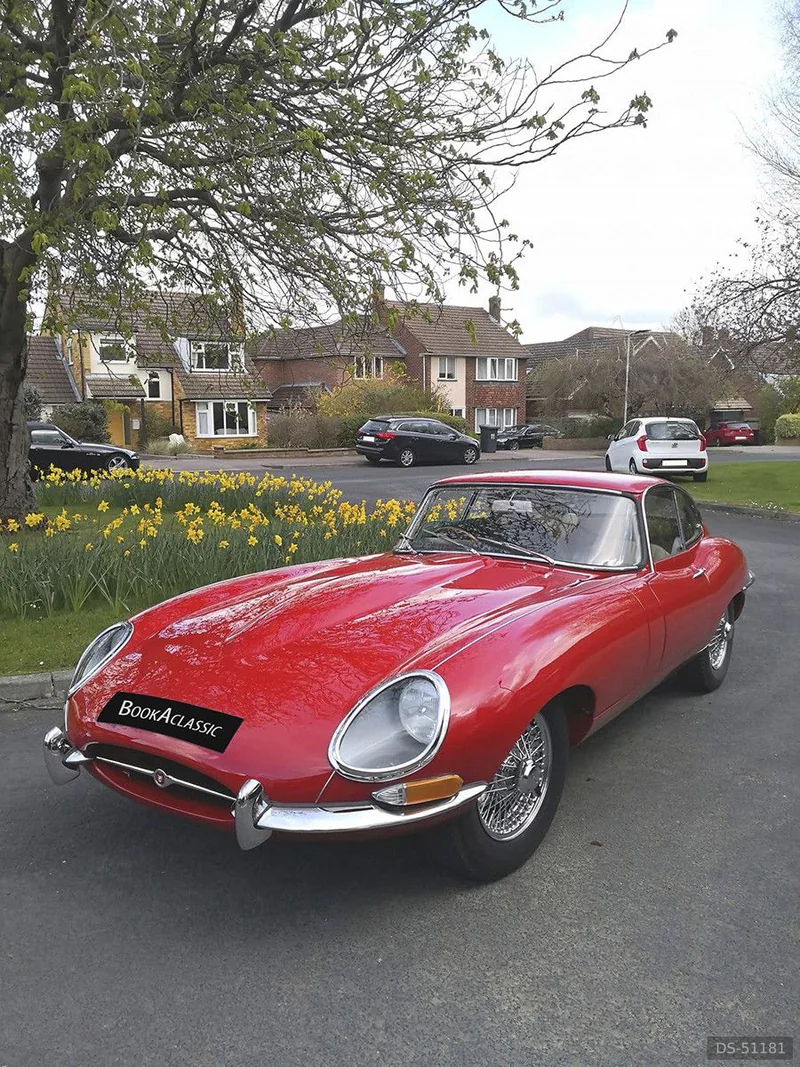 1964 Jaguar E-type in Bedford 3