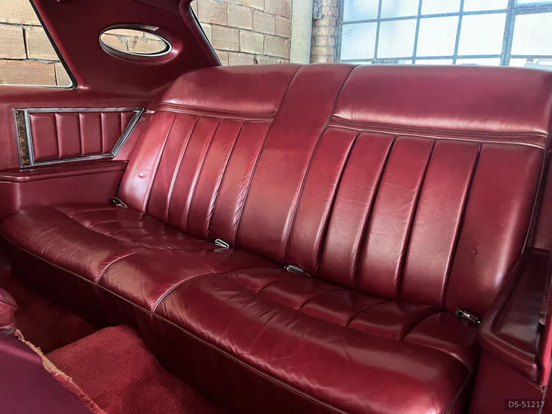 1977 Lincoln Continental in Sofia 9
