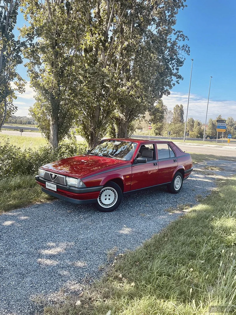 1986 Alfa Romeo 75 in Chioggia